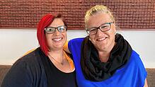 Im Owinger Narrenverein der Nebelspalter lernten die Freundinnen Susanne Benz und Brigitte Bode sich kennen. Mittlerweile nähen sie ...