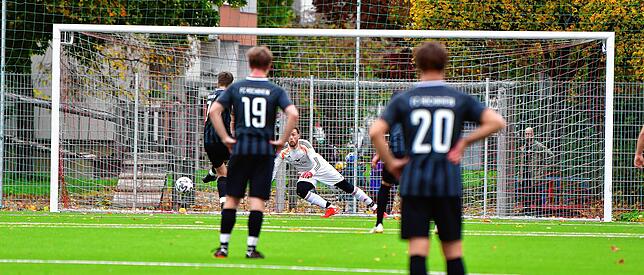 Bild 10: FC Hochrhein gewinnt das Derby beim SV Jestetten mit 3:1 &ndash; und wir haben Bilder!