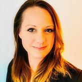 Katrin Preller hat in Konstanz Psychologie studiert. Heute forscht sie in der Schweiz zu psychoaktiven Substanzen wie LSD.