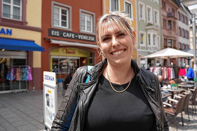 Lilli Epp geht mit der Familie in den Pfingst-Gottesdienst.