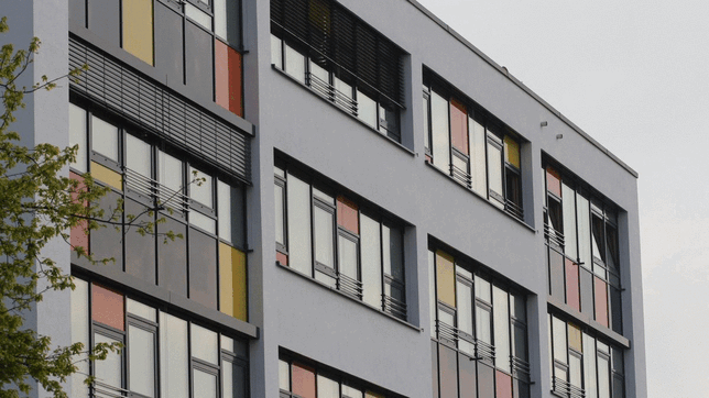 Der Schulalltag sieht an den Friedrichshafener Schulen momentan etwas anders aus.