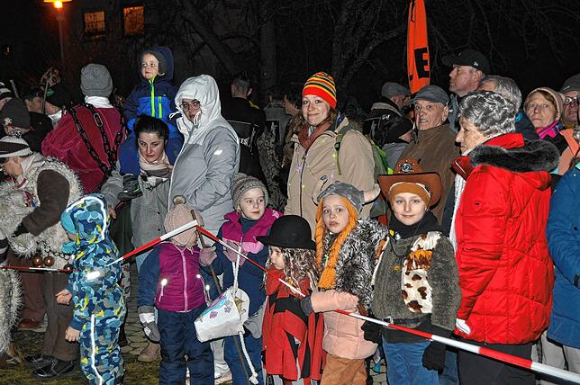 Bild 29: Alle Bilder des Hugeloh Narrenspiels