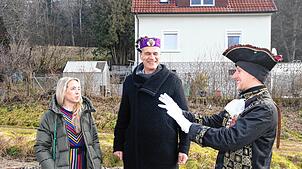Bild : Erster Halt nach 50 Jahren! Bilder von der Eröffnung des Haltepunktes Zizenhausen