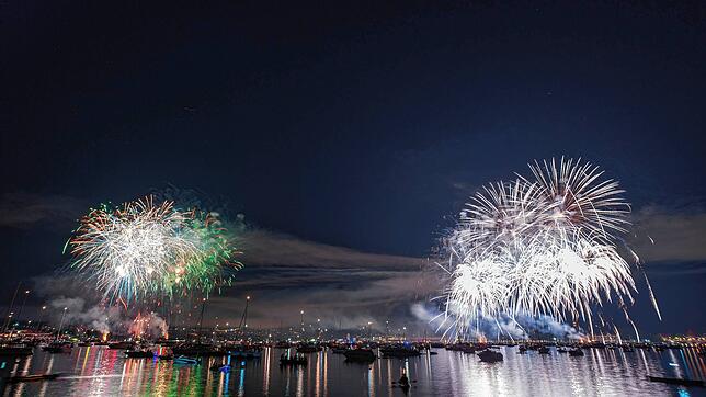 Bild 26: Seenachtfest Konstanz 2024: Die schönsten Fotos vom spektakulären Feuerwerk am Bodensee