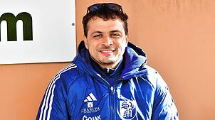 Neue Aufgabe: Giuseppe Stabile (45) wird ab 1. Juli als neuer Trainer beim FC Tiengen 08 tätig sein. Er war bis vergangenen Sommer beim ...