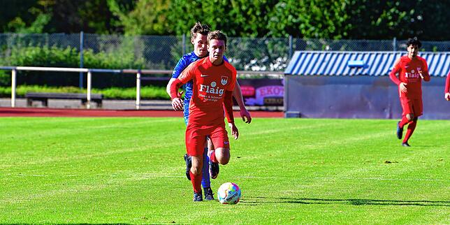Bild 39: Neuer Spitzenreiter FC Tiengen 08 besiegt den TuS Efringen-Kirchen mit 4:1 &ndash; und wir haben Bilder!