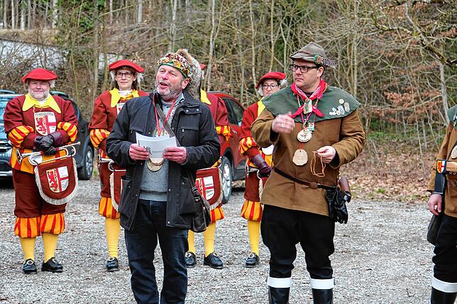 Bild 13: Etz kummt de Narrenbom: So kommt der Narrenbaum aus dem Wald in die Stadt