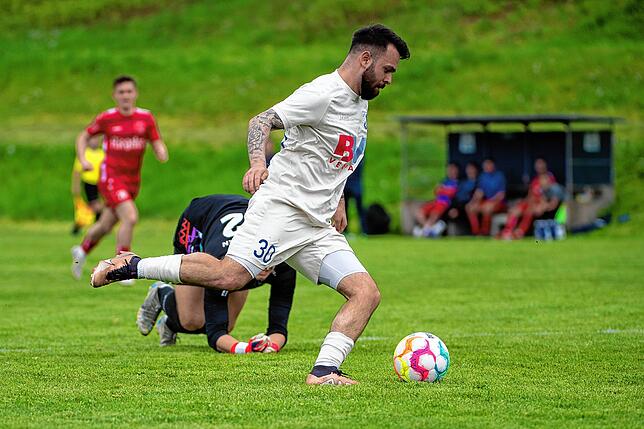 Bild 4: FC Erzingen gewinnt gegen den SV Endingen mit 3:0 &ndash; und wir haben Bilder!