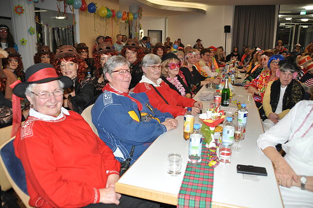Bild 10: Bilder der katholischen Frauenfasnacht Bad Dürrheim