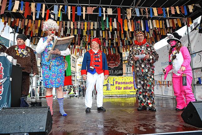 Bild 21: Straßenfasnacht 2025 in Konstanz: Narren erobern die Marktstätte – Die Highlights in Bildern!