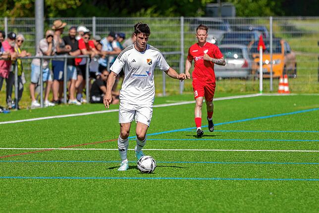Bild 17: SV 08 Laufenburg siegt 5:2 im ersten Relegationsspiel beim FC Pfaffenweiler – wir haben Fotos!