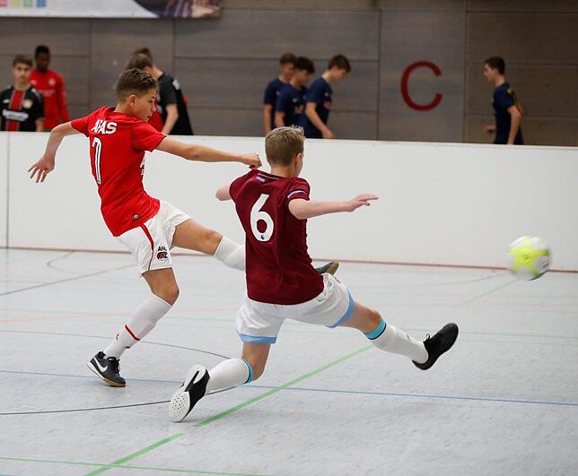 Bild 11: Viel los war beim Internationalen U15 Junioren Fußballturnier! Wir haben die schönsten Bilder