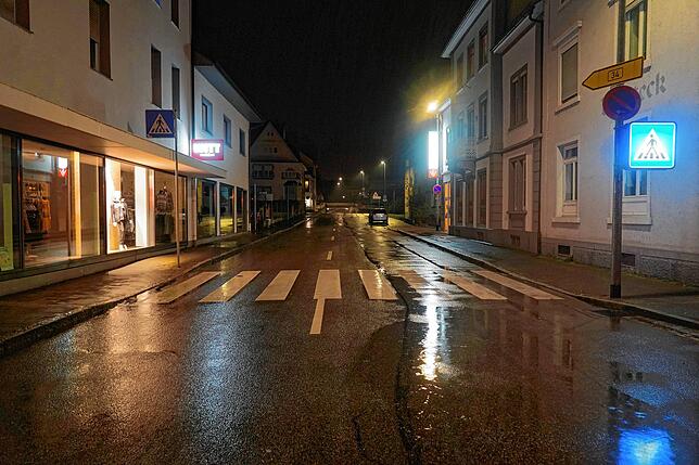 Bild 13: Eine Tour durch Bad Säckingen in der Nacht: Pure Stille und kaum ein Mensch &ndash; wegen der Ausgangssperre