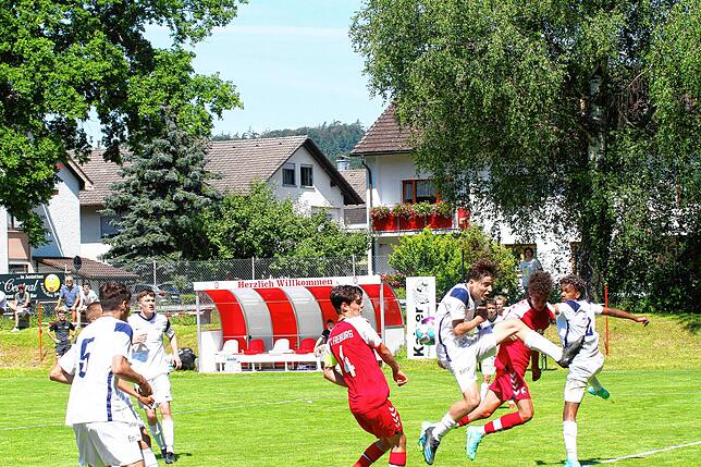 Bild 24: U17 des SC Freiburg trumpft im Testspiel zum 100-jährigen Jubiläum des FC Grießen auf &ndash; und wir haben Bilder!