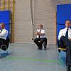 Aufmerksame Zuhörer der Feuerwehr in ungewohnter Atmosphäre: Das Bild zeigt (von links) den stellvertretenden Kommandanten Hubert ...
