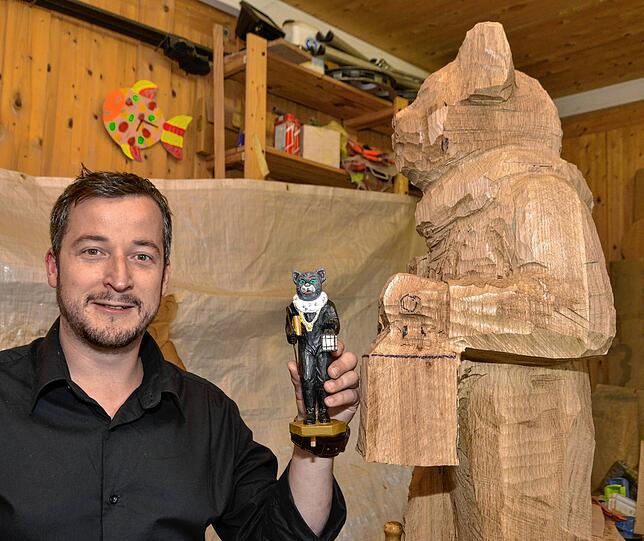 Dominik Schaafs Künste flossen in Form von Beratung und Anleitung bei der Gestaltung des Villinger Katerbrunnens mit ein.