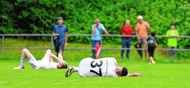 Bild 25: Die Südsterne feiern! Unsere große Bildergalerie vom Relegationsspiel zwischen Singen und Laufenburg