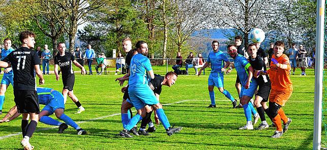 Bild 27: SV Buch besiegt die SG FC Wehr/Brennet mit 1:0 – und wir haben Fotos!