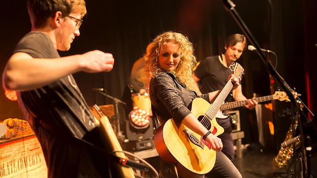 Christina Rommel ist mit &bdquo;Schokolade &ndash; das Konzert&ldquo; die zarteste Versuchung, seit es den Kulturring Wutöschingen gibt.