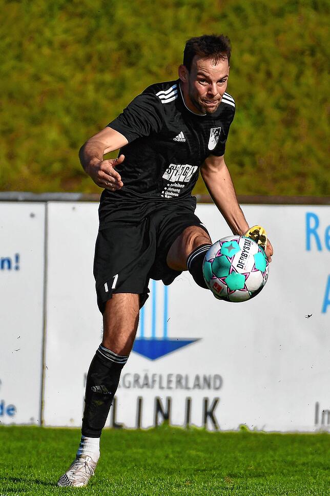 Bild 30: FSV Rheinfelden gewinnt Landesliga-Derby beim VfR Bad Bellingen mit 2:1 &ndash; und wir haben die Bilder!