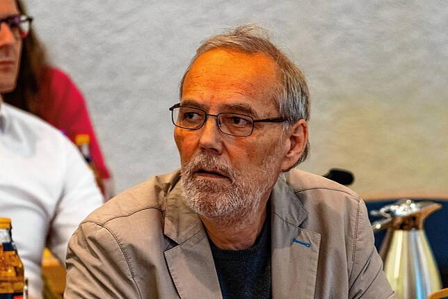 Joachim von Mirbach kritisiert die „erbarmungslose Durchführung“ der Strafzahlungen durch die KV. Hier ein Bild aus einer ...