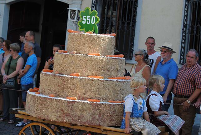 Bild 39: Bilder vom Jubiläumsumzug der 550. Waldshuter Chilbi mit 2000 Teilnehmern