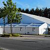Die Leichtbauhalle in Rielasingen bietet Platz für 350 Menschen. Laut Bürgermeister Ralf Baumert leben dort aktuell 135 Menschen.
