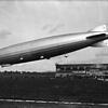 Er sollte Furore machen: LZ 126 im Jahr 1924 auf dem Flugfeld in Friedrichshafen-Löwental vor seiner Fahrt über den Atlantik. Als ...