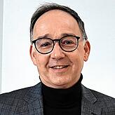 Stefan Nachbaur ist Geschäftsführer der Prisma Zentrum für Standort- und Regionalentwicklung GmbH mit Sitz in Friedrichshafen, die das ...