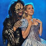 Bei den Proben: Für Marie Wegener ist es die erste Musical-Erfahrung, Alexander di Capri kann dagegen bereits auf eine jahrzehntelange ...