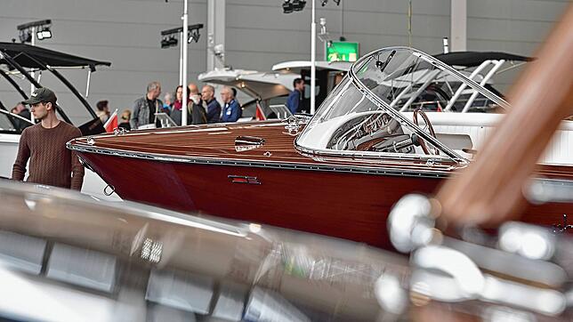 Luxus aus der Schweiz: Ein Sportboot der Schweizer Firma Boesch. Die Traditionswerft ist Stammgast auf der Interboot.