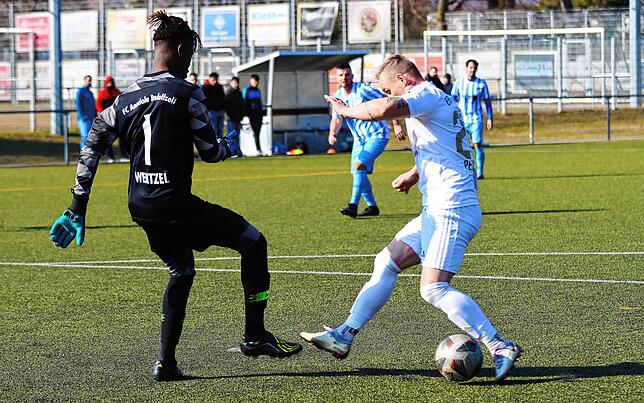 Bild 21: Die besten Bilder der Partie zwischen Südstern Singen und Anadolu Radolfzell