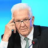 3,4: Winfried Kretschmann (Grüne) landet nur noch im Mittelfeld.