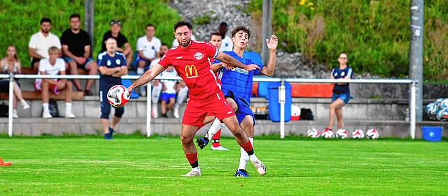 Bild 22: FC Wallbach setzt sich mit 2:0 beim SV Karsau durch &ndash; und wir haben Bilder!