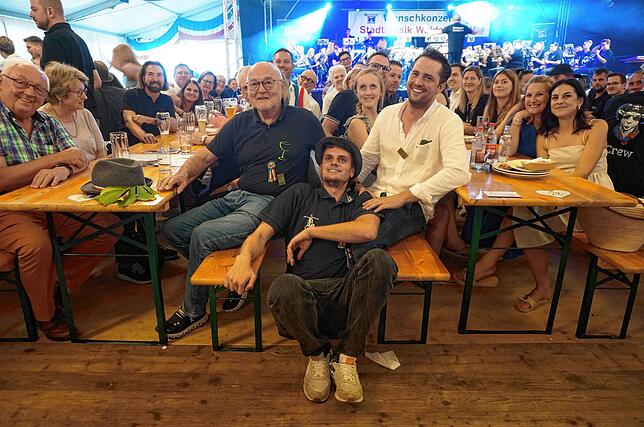Bild 3: Super Stimmung in Waldshut! Die 10 schönsten Bilder vom Wunschkonzert