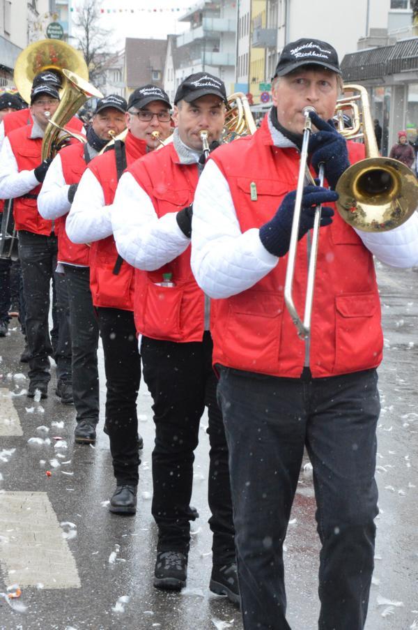 Bild 17: Bilder vom Narrensprung beim Ringtreffen des Alemannischen Narrenrings (Teil 2)