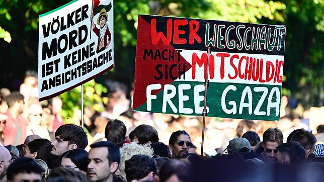 Eine neue Demonstration in Stuttgart und Berlin will ein Zeichen setzen gegen Kriege. (Archivbild)