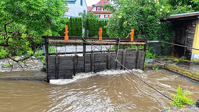 Die Kraft des Wassers ist zu sehen.