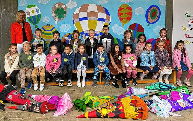 20 Jungen und Mädchen wurden in die Klasse 1b der Hohenlupfenschule Stühlingen eingeschult. Klassenlehrerin ist Martina Laubis.