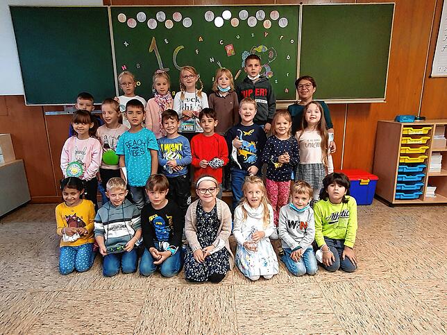 Die Klasse 1c der Erich-Kästner-Schule in Donaueschingen mit Lehrerin Maja Lang.