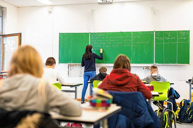 Unterricht oder nicht? Wie es nach den Osterferien weitergehen soll an den Schulen, ist noch offen.