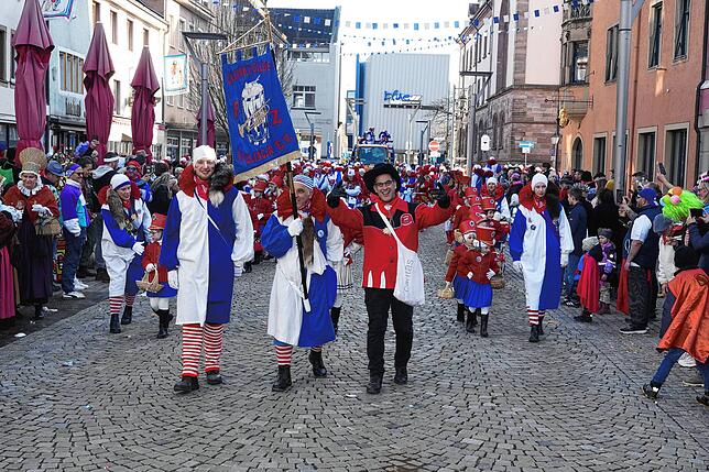 Bild 27: Gänsehautmomente beim Glonki-Umzug am Rosenmontag