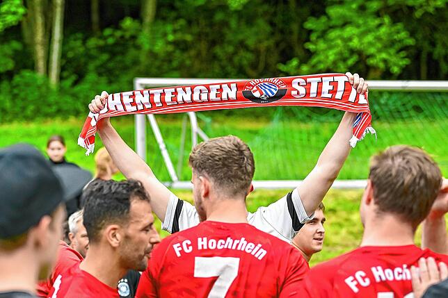 Bild 4: FC Hochrhein steigt in die Bezirksliga auf – und wir haben Bilder!