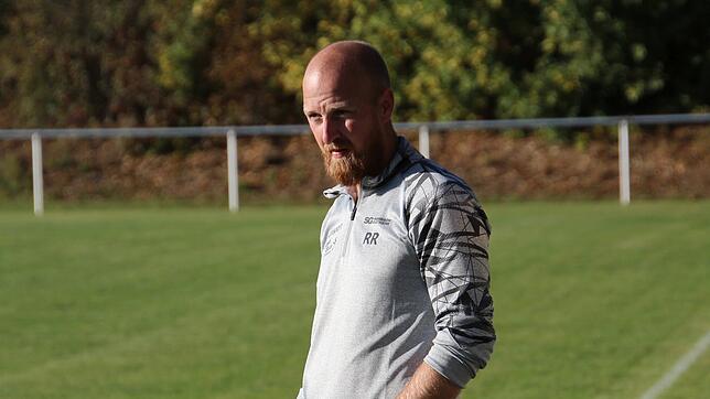 Rene Riegger, der Trainer der SG Marbach/Rietheim, kann sich mit dem dritten Sieg in Folge zufrieden geben.