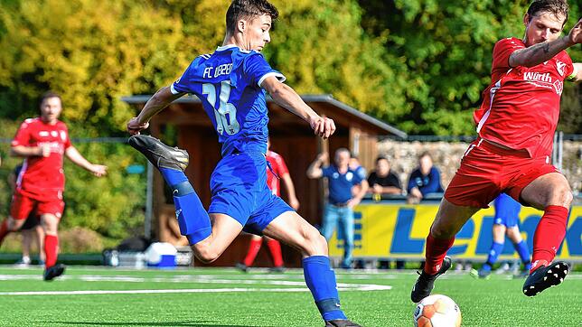 Auswärtssieg: Robin Nußberger &ndash; links auf unserem Archivbild &ndash; erzielte für den FC Weizen den Führungstreffer beim ...