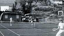 Als beim Tennisclub Unterkirnach vor fast 50 Jahren die ersten Bälle auf den neu gebauten Plätzen geschlagen werden, muss am ...