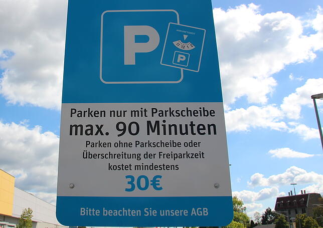Dauerparkern droht hier ein Privatknöllchen in Höhe von mindestens 30 Euro.