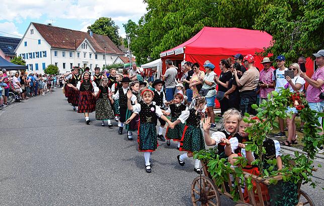 Bild 24: Beste Stimmung! Bilder zu den 54. Rosentagen Nöggenschwiel
