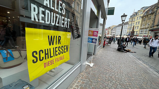 In zentraler Lage in Konstanz, hier in der Kanzleistraße, schließt schon wieder ein Geschäft.