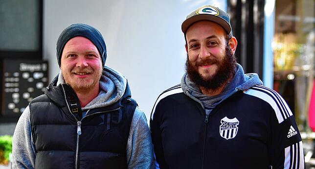 Die Macher: Björn Kirstein (links) und Fabio Correia wollen mit dem SC Minseln nach elf Spielzeiten in der untersten Liga wieder rauf in ...